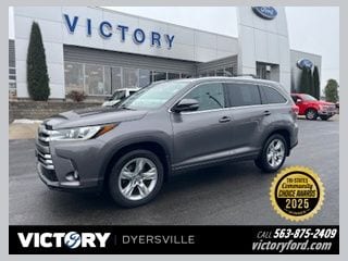 2019 Toyota Highlander Limited's photo