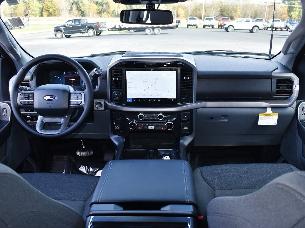 New 2025 Ford F-150 XLT Truck SuperCrew Cab