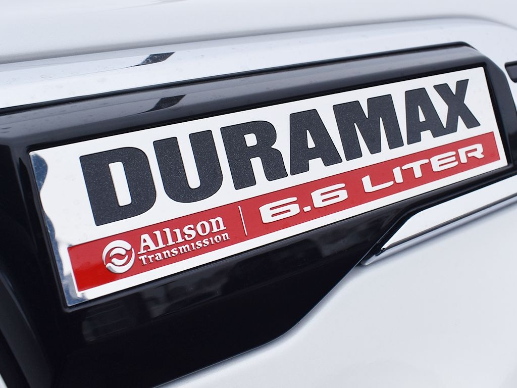 Used 2025 GMC Sierra 2500 HD Denali Truck Crew Cab