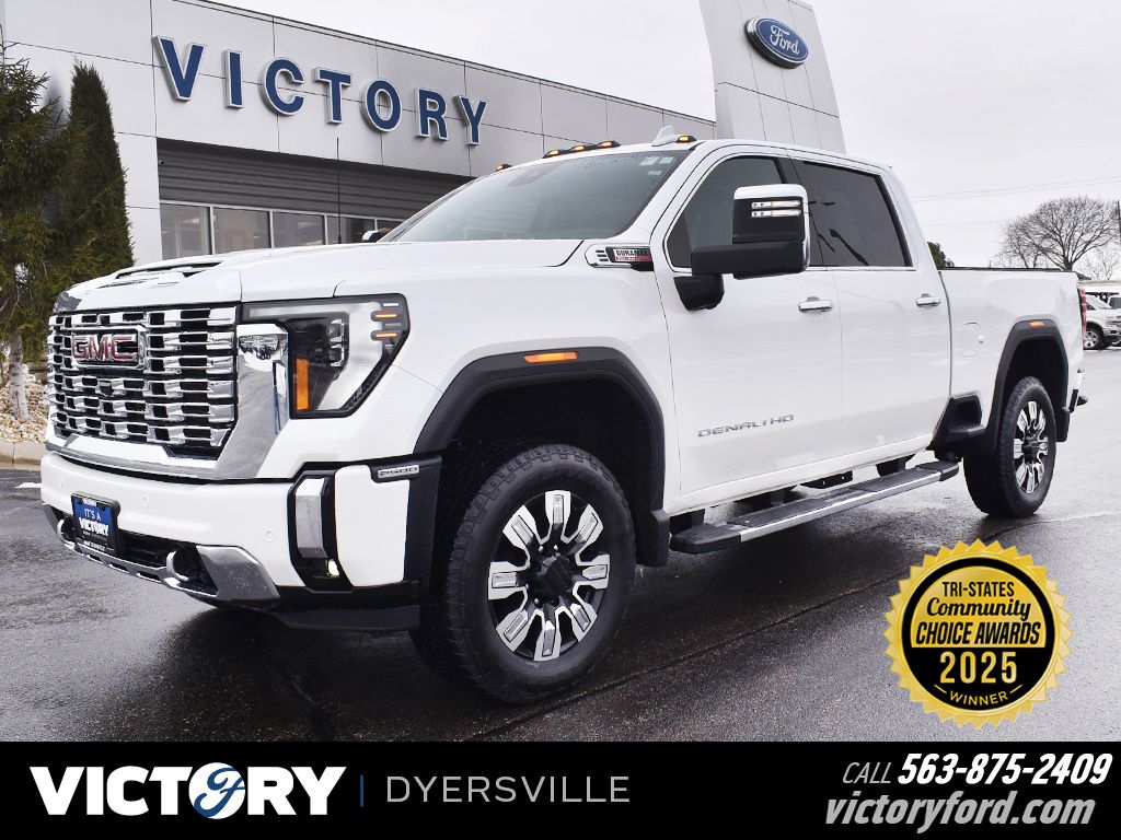 2025 GMC Sierra 2500HD Denali's photo