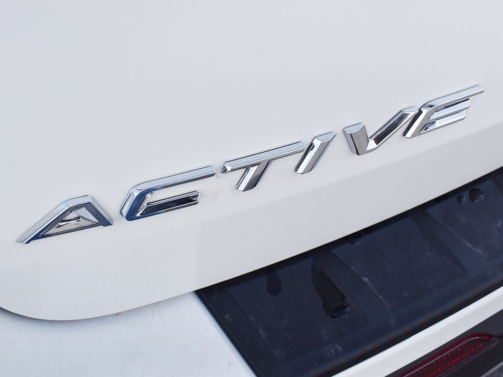 2026 Ford Explorer Active - Photo 13