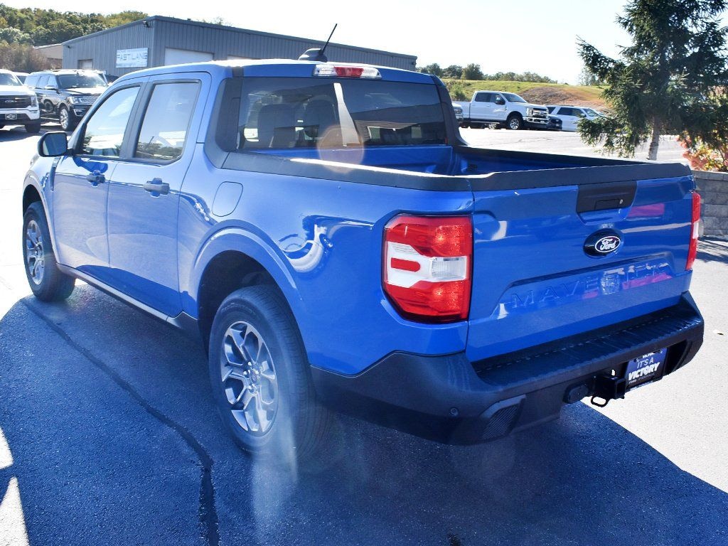 New 2025 Ford Maverick XLT Truck SuperCrew