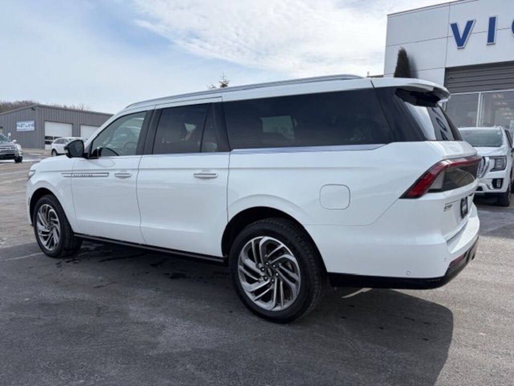 Used 2025 Lincoln Navigator L Reserve SUV