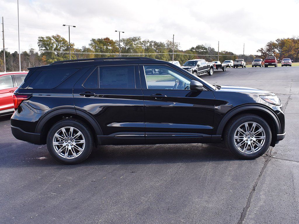2026 Ford Explorer Active - Photo 14