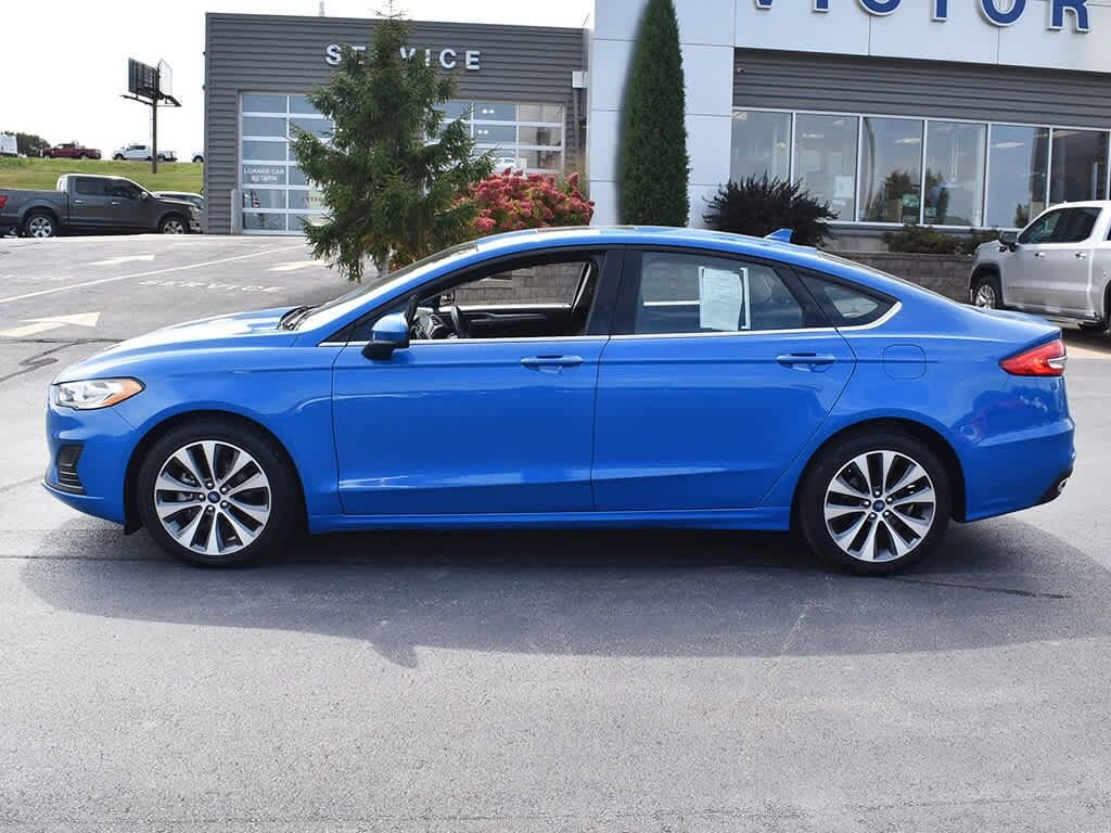 Used 2020 Ford Fusion SE Sedan