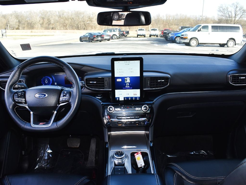 Used 2022 Ford Explorer ST SUV