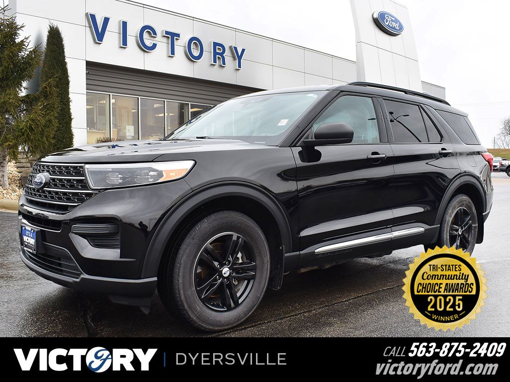 2022 Ford Explorer XLT's photo