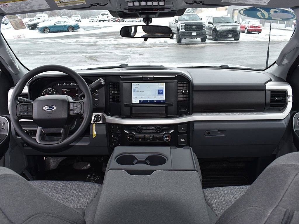 New 2026 Ford F-250 Truck Crew Cab