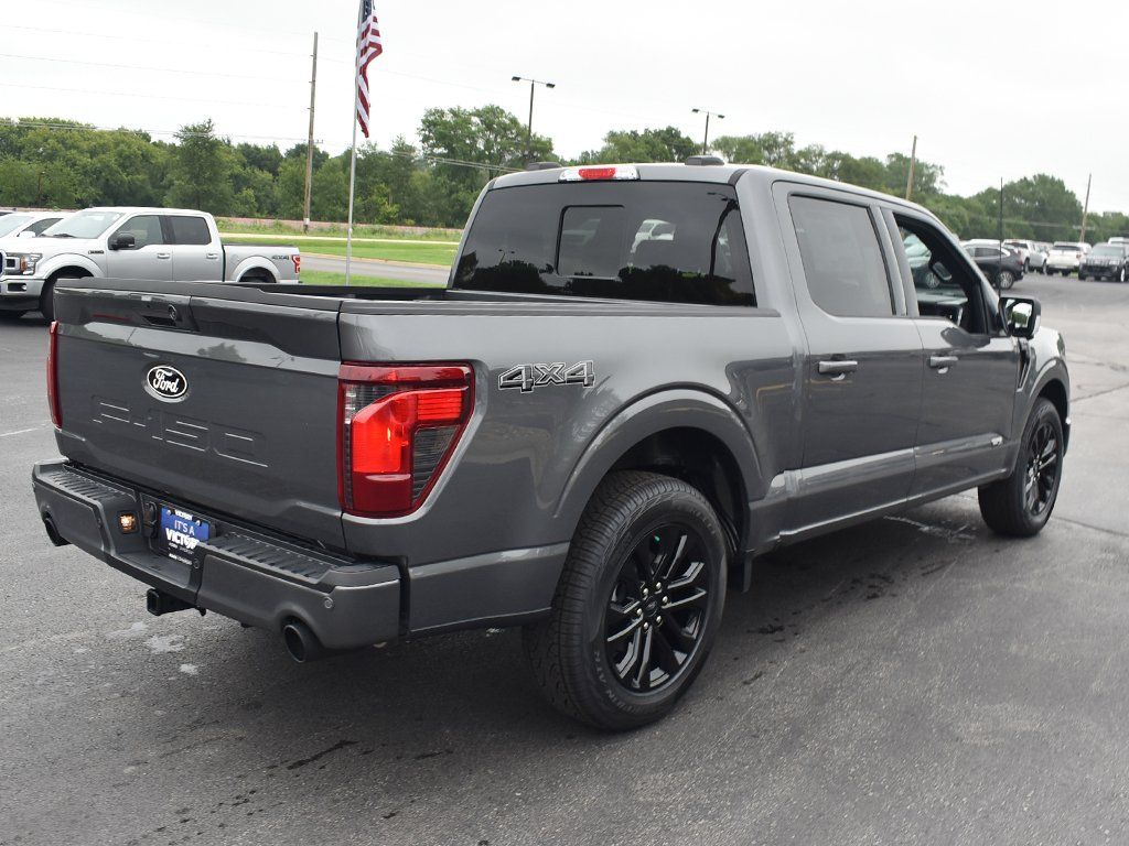 2025 Ford F-150 XLT - Photo 16