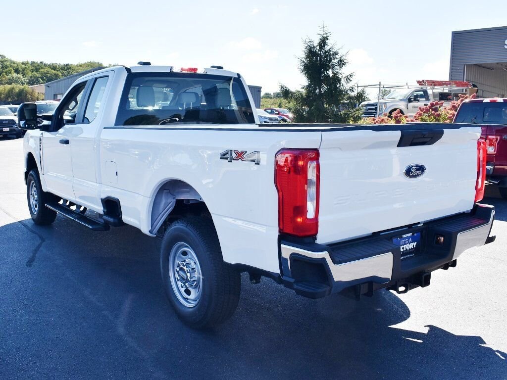 New 2026 Ford F-250 Truck Super Cab