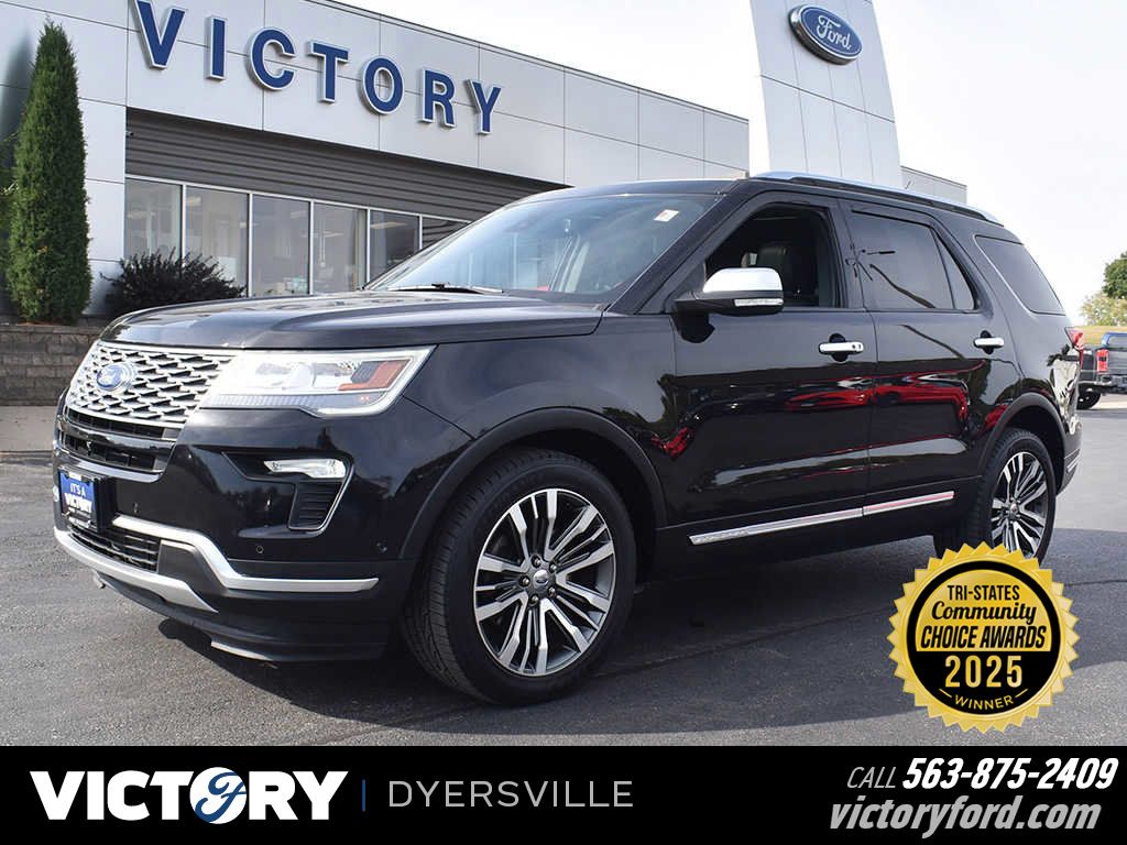 2019 Ford Explorer Platinum's photo