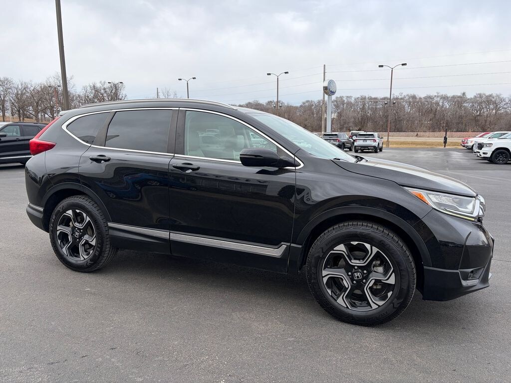Used 2017 Honda CR-V Touring AWD SUV