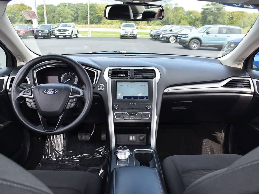 Used 2020 Ford Fusion SE Sedan