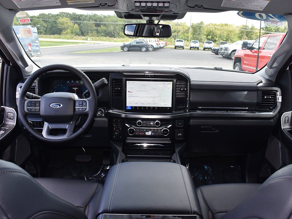 2026 Ford F-350 Super Duty Lariat - Photo 4