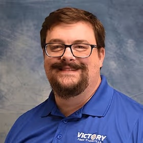 Staff member Tim Hefel from ID_2152ae