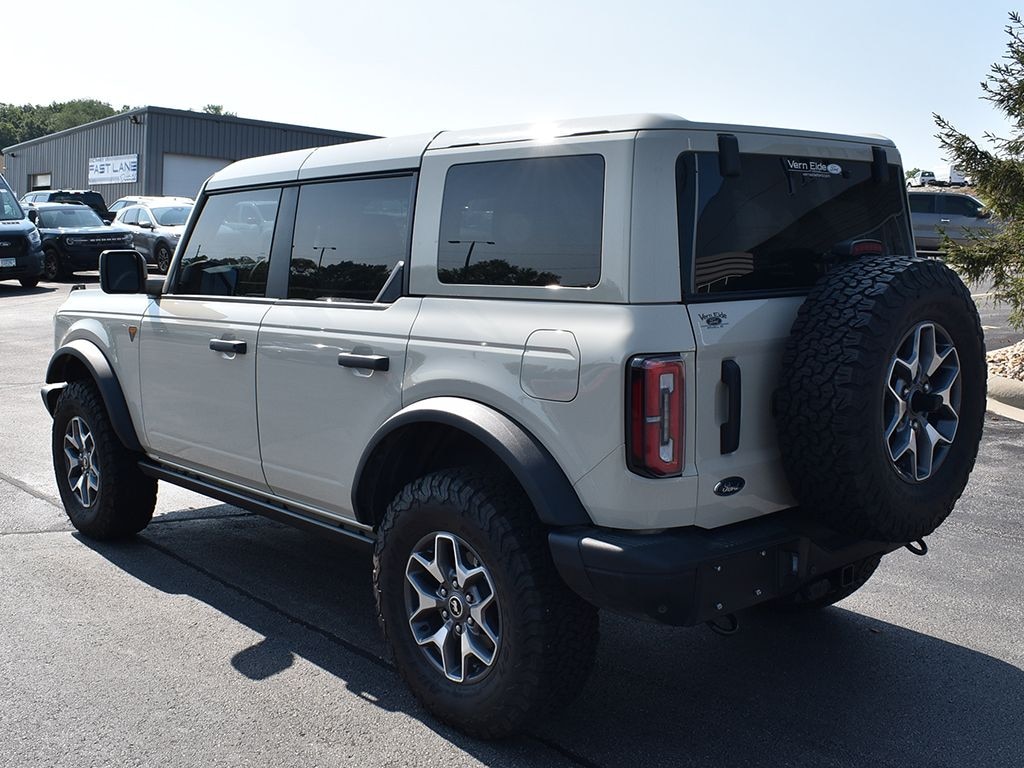 Certified 2025 Ford Bronco Badlands SUV