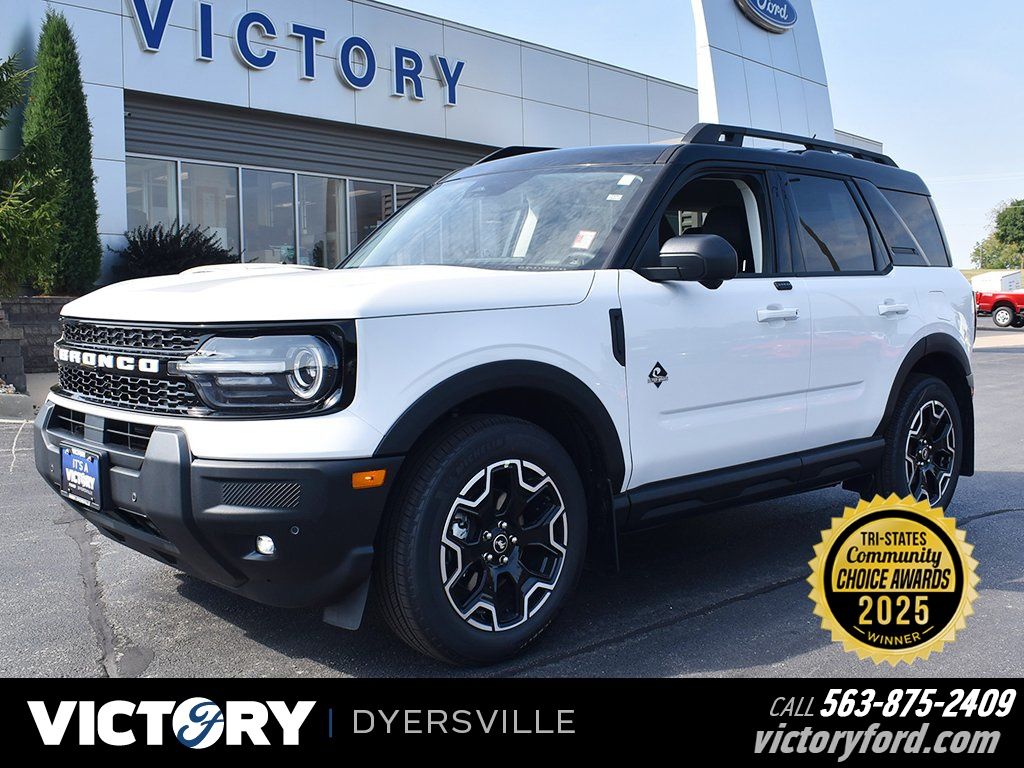 2025 Ford Bronco Sport Outer Banks's photo