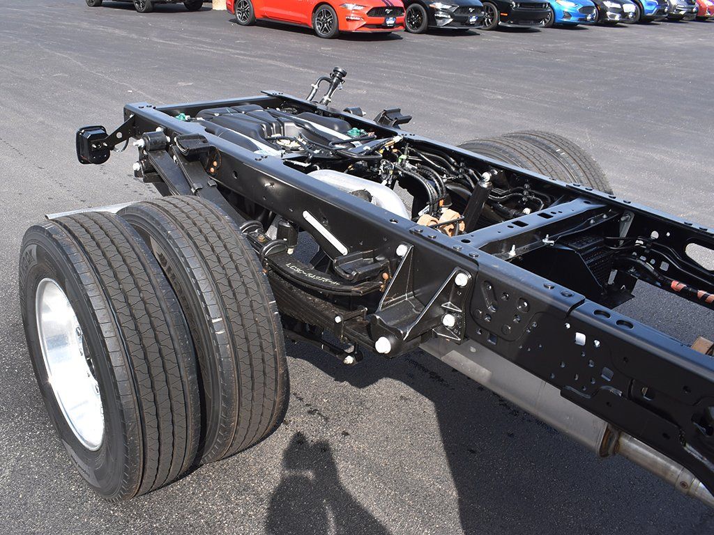 2026 Ford F-600 Super Duty Chassis Cab XLT - Photo 7