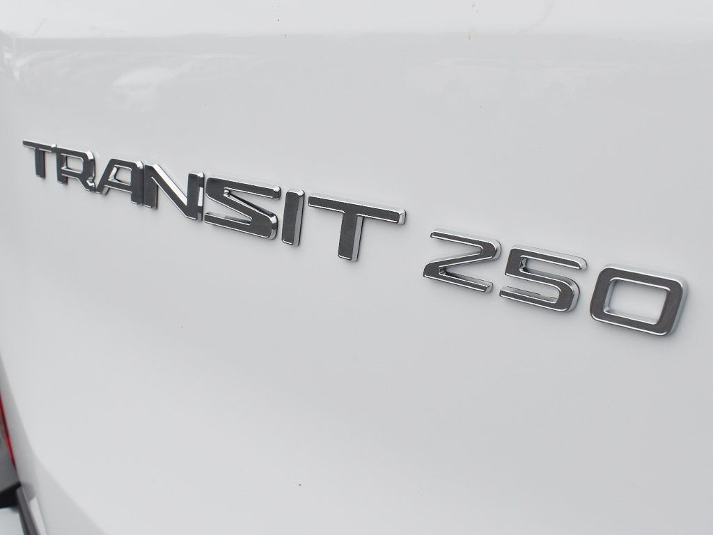 2025 Ford Transit Van Base - Photo 11