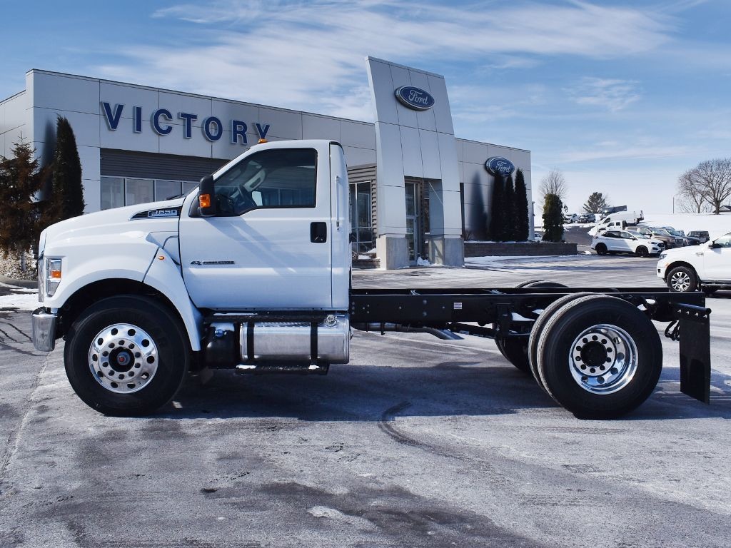 New 2027 Ford F-650SD Base Cab/Chassis