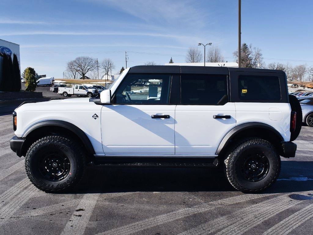 New 2026 Ford Bronco Outer Banks SUV