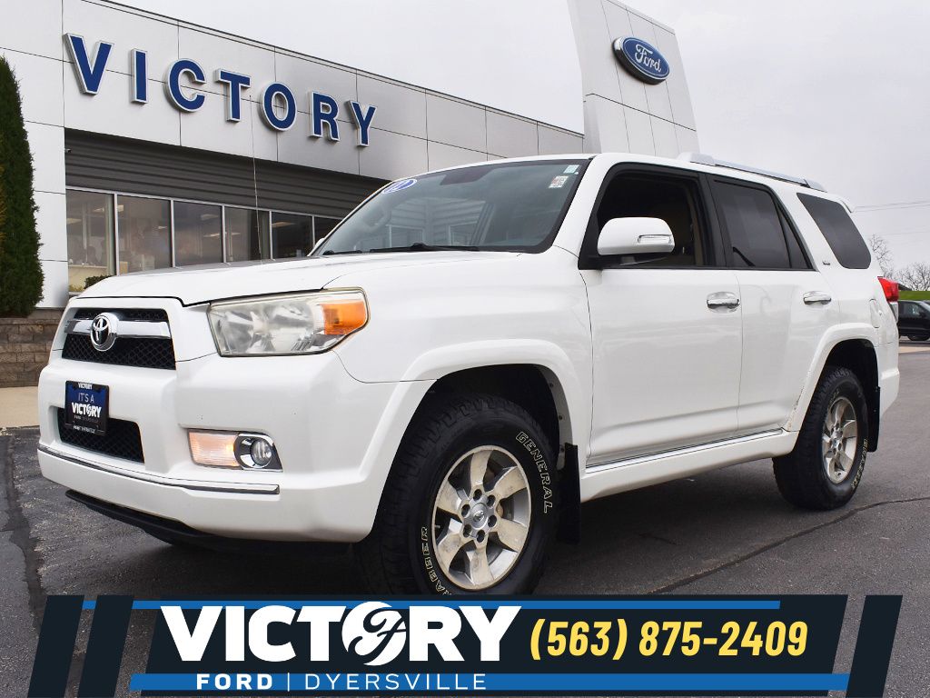 2012 Toyota 4Runner SR5 4x4 V6's photo