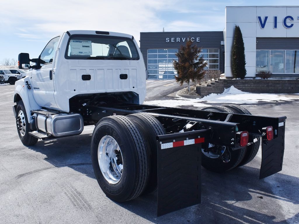 New 2027 Ford F-650SD Base Cab/Chassis