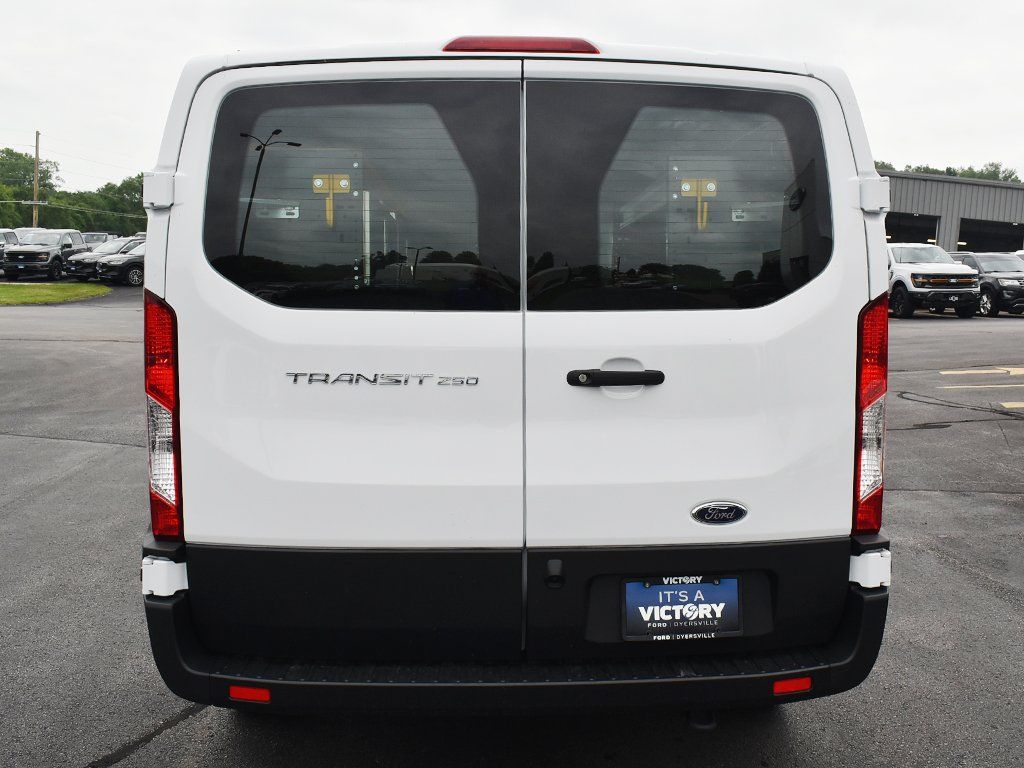 2025 Ford Transit Van Base - Photo 21
