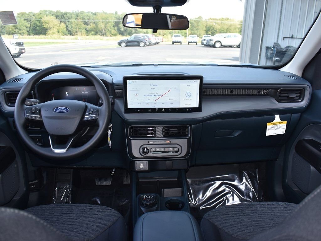 New 2025 Ford Maverick XL Truck SuperCrew