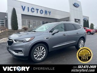 2019 Buick Enclave Essence's photo
