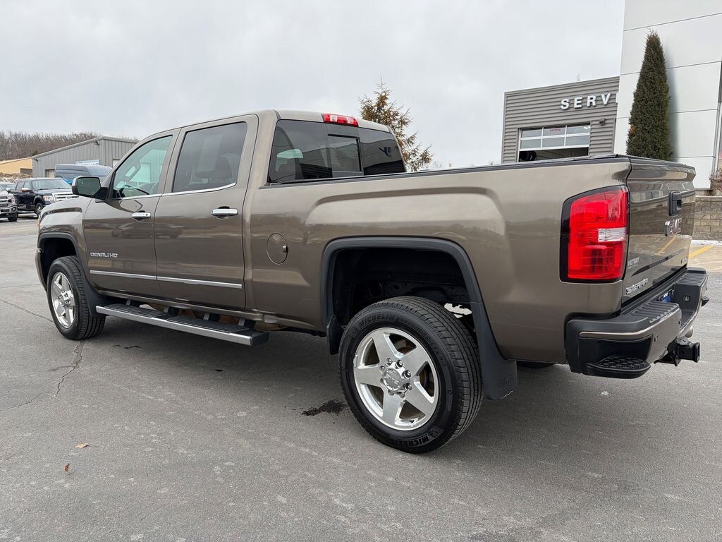 Used 2015 GMC Sierra 2500HD Denali Truck Crew Cab