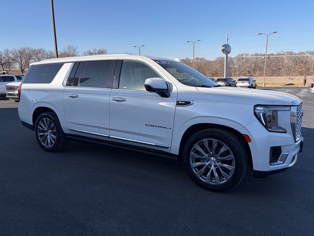 Used 2021 GMC Yukon XL Denali SUV