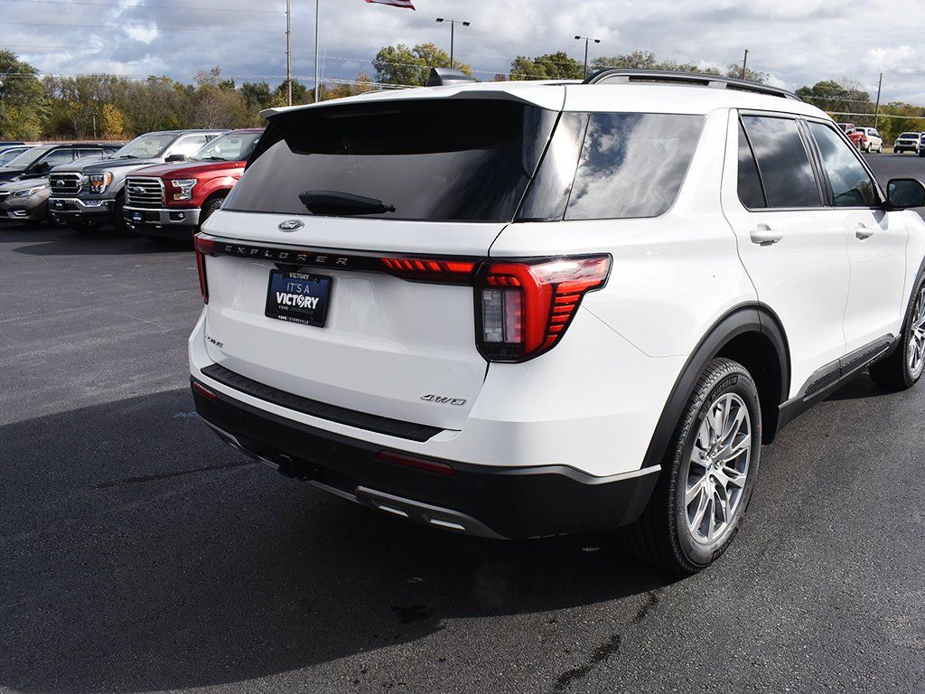 2026 Ford Explorer Active - Photo 30