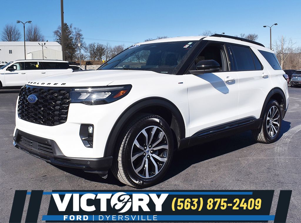 2025 Ford Explorer SUV 