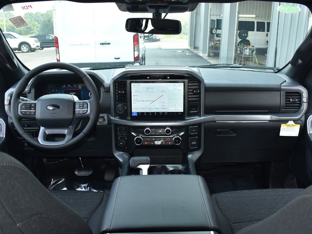 New 2025 Ford F-150 XLT Truck SuperCrew Cab