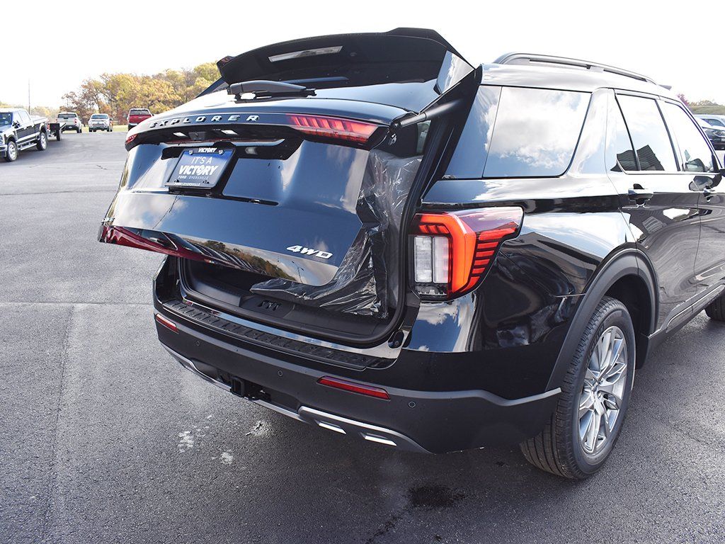 2026 Ford Explorer Active - Photo 29