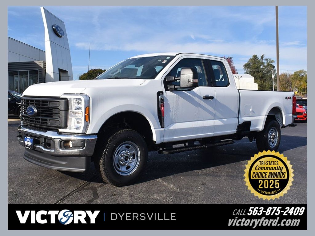 2026 Ford F-350 Super Duty XL's photo