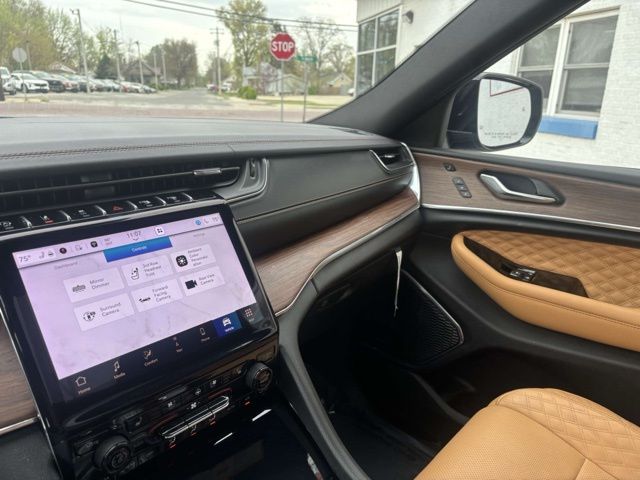 2024 Jeep Grand Cherokee L Summit - Photo 25