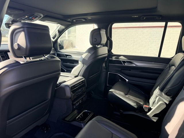 2026 Jeep Grand Wagoneer Limited Altitude - Photo 15
