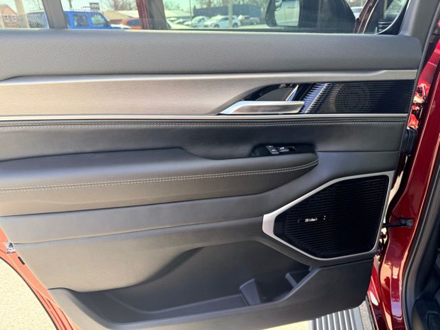 2026 Jeep Grand Wagoneer Limited Altitude - Photo 14