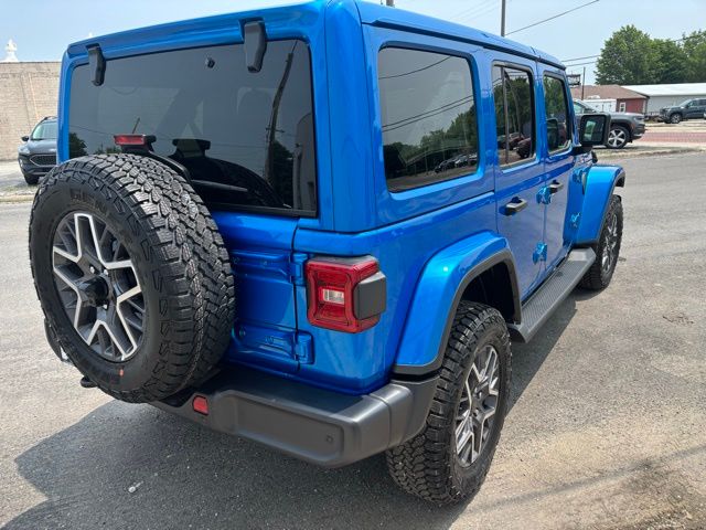 2025 Jeep Wrangler 4-Door Sahara - Photo 7