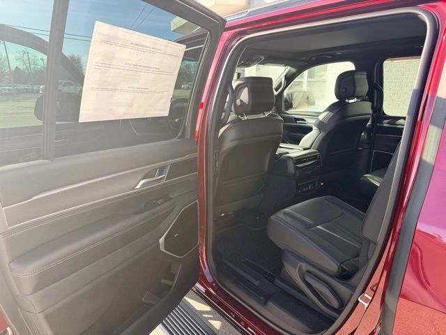 2026 Jeep Grand Wagoneer Limited Altitude - Photo 13