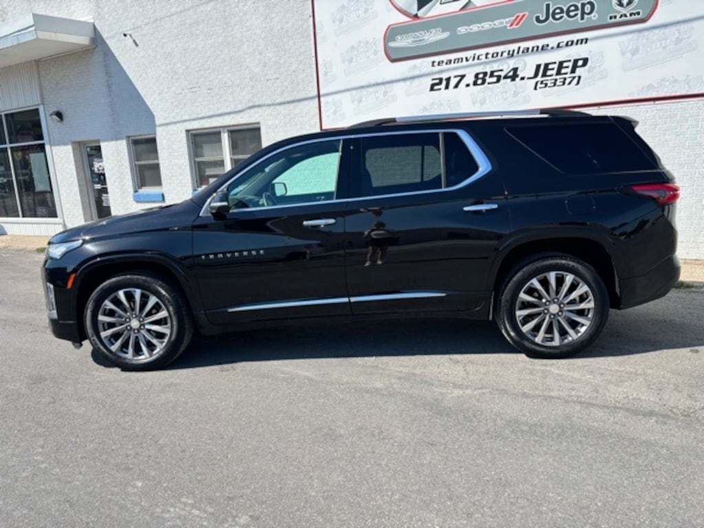 Used 2023 Chevrolet Traverse Premier SUV