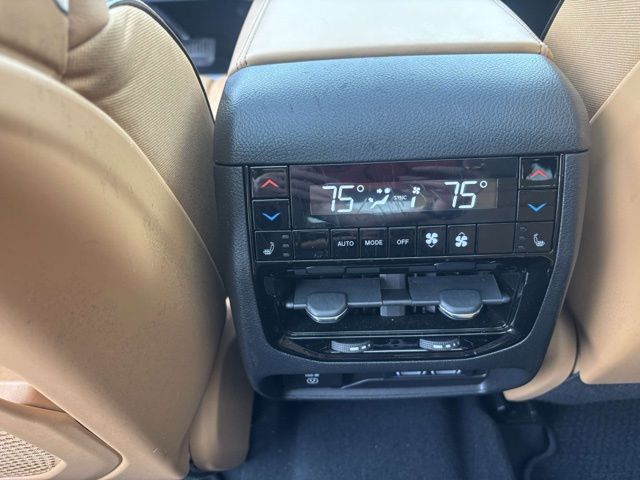 2024 Jeep Grand Cherokee L Summit - Photo 30