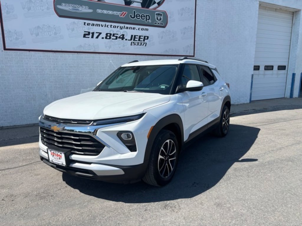 Used 2025 Chevrolet Trailblazer LT SUV