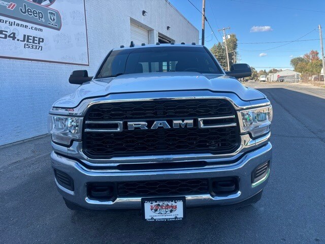 2022 Ram 2500 Tradesman photo 3