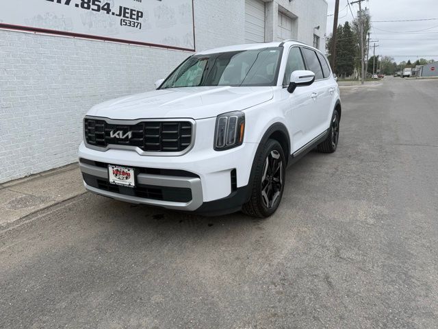 2025 Kia Telluride S AWD's photo