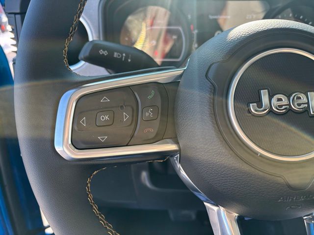 2025 Jeep Wrangler 4-Door Sahara - Photo 14