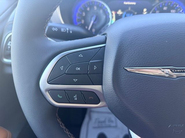 2026 Chrysler Pacifica Pinnacle - Photo 21