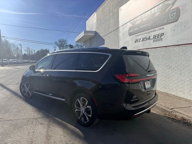 2026 Chrysler Pacifica Pinnacle - Photo 6